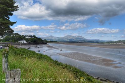 Borth y Gest
