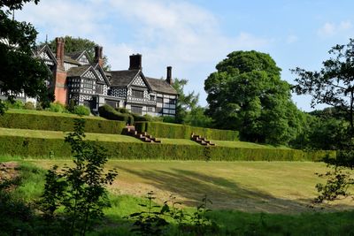 Bramhall Park